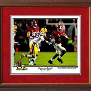 Stealing the Spotlight Derrick Henry vs. LSU 2015 Riggins Framed print